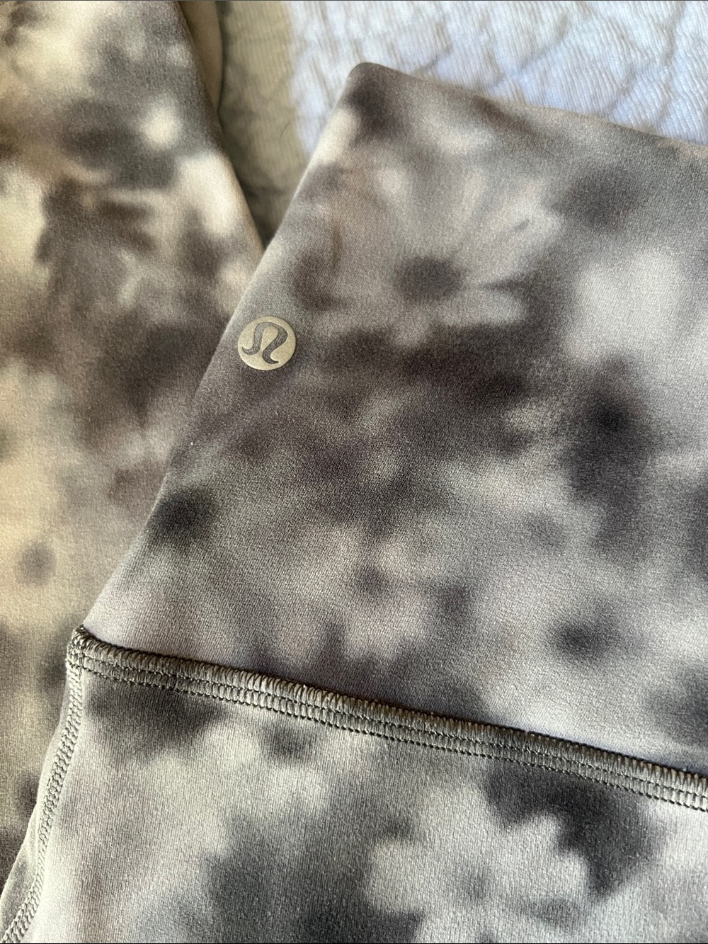 lululemon Align High Rise 28” Meadow Haze Gray Leggings - Picture 2 of 7